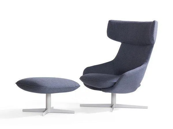 Kalm Swivel Lounge Chair by Artifort